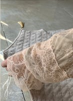 شرشف مرد لف بني دانتيل خربزي طرحة مثبتة