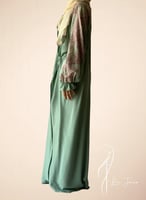 شرشف صلاة رسم باتيك لف اخضر ورسم موف و الطرحة مثبت...