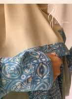 شرشف صلاة باتيك سستة تفني باستيل وازرق الطرحة مثبت...