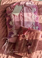 شرشف صلاة لف بنك مزين بأويا يدوية من لاجور