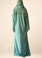 117001 شرشف صلاة سحاب سماوي مزين بالكروشي يدوي و ا...