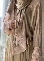 شرشف مرد لف بني دانتيل خربزي طرحة مثبتة