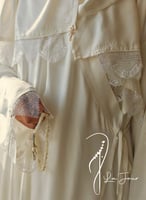 شرشف صلاة لاجور لف أبيض بتفاصيل أويا تركية يدوية ف...