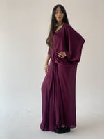 جلابية تلبس باكثر من طريقة طوبي حرير