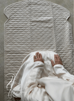 شرشف صلاة سحاب بيج كروشيه يدوي و الطرحة منفصلة .