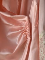 بيجامة حرير وردي درابيه