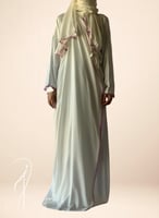 شرشف صلاة لف أبيض بالكروشبه و الورد الاويا الفاخر...