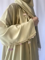 شرشف صلاة لف فستقي اخضر فاتح كروشيه يدوي