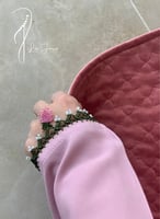 شرشف صلاة لف بصلي بالكروشبه و الورد الاويا الفاخر...