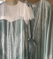 طقم قميص وروب وكوفلة عدة الوان