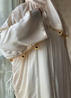 شرشف صلاة سحاب بيج كروشيه يدوي و الطرحة منفصلة .