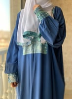 شرشف صلاة سستة رسم باتيك أزرق وتفني من لاجور