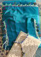 شرشف صلاة لف ازرق قطن بالكروشيه و الورد الاويا