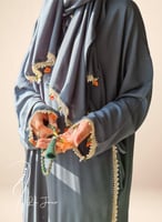 شرشف صلاة لف زيتي على رمادي بالكروشيه و ورد اويا خ...