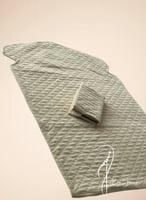 سجادة قطيفة اوف وايت