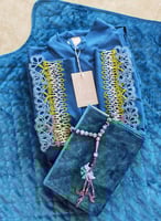 شرشف صلاة لف أزرق فيروزي مزين بأويا اليدوي فوشي