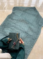 شرشف صلاة سستة أخضر مزين بالكروشيه و الورد الاويا