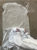 شرشف صلاة لف ابيض مزين بالاويا الفضي