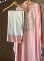 شرشف صلاة باتيك سستة وردي طرحة منفصلة