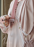 شرشف صلاة لف وردي على موف بالكروشيه و الورد الاويا