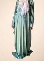 شرشف صلاة سستة أخضر فستقي مزين بالكروشيه و الورد ا...