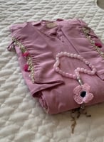 شرشف صلاة سستة وردي بالكروشيه و الورد الاويا