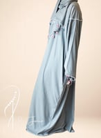 شرشف صلاة سستة ازرق على اخضر باستال مزين بالكروشيه...