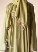 شرشف صلاة سسنة فستقي اخضر فاتح كروشيه يدوي و الطرح...