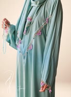 شرشف صلاة سستة اخضر مزين بالكروشيه الورد