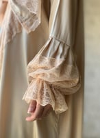 شرشف صلاة خربزي على سكري دانتيل خربزي سحاب