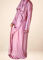 شرشف صلاة لف وردي مزين بالاويا الفاخر من لاجور