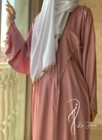 شرشف صلاة وردي بصلي سستة مزين بالكروشيه و الورد ال...