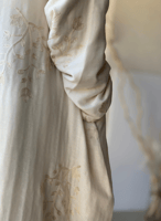 ثوب حج وعمرة بيج قطني لينين مطرز