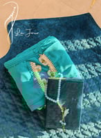 شرشف صلاة لف قطن أزرق بالورد الاويا الفاخر من لاجو...