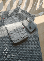 شرشف صلاة لف سماوي فاتح على رمادى بالكروشيه و الور...