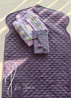 شرشف صلاة لف بنفسجى مزين بأويا ابيض و أخضرة من لاج...