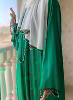 شرشف صلاة سستة وردي بالكروشيه و الورد الاويا