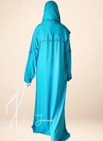 شرشف صلاة سستة ازرق مزين ورد الاويا الفاخر من لاجو...