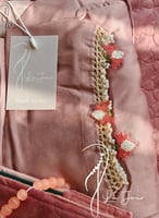 شرشف صلاة لف وردي بالكروشيه و ورد الأويا أنيق من ل...