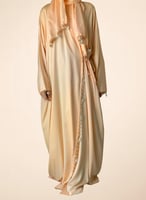 شرشف صلاة أوف وايت مزين بالكروشيه التفني