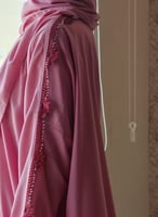 شرشف صلاة وردي بصلي سستة مزينة بالكروشيه الوردي