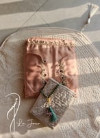 شرشف صلاة لف ستان بني فاتح بالورد الاويا من لاجور