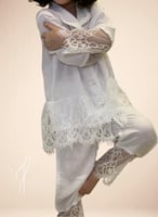 بيجامة اطفال قطن مع دانتيل أبيض