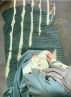 شرشف صلاة سستة اخضر زيتي فاتح باستيل مزين بالكروشي...