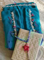 شرشف صلاة ازرق لف بالكروشيه و الورد الاويا فاخر