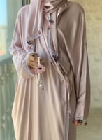 شرشف صلاة لف وردي على موف فاتح بالكروشيه و الورد