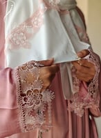 شرشف صلاة لف وردي بصلي اويا من لاجور