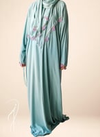 شرشف صلاة سستة اخضر مزين بالكروشيه الورد