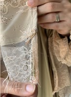 شرشف مرد لف بني دانتيل خربزي طرحة مثبتة