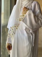 شرشف صلاة لف ابيض ستان اويا ذهبي من لاجور